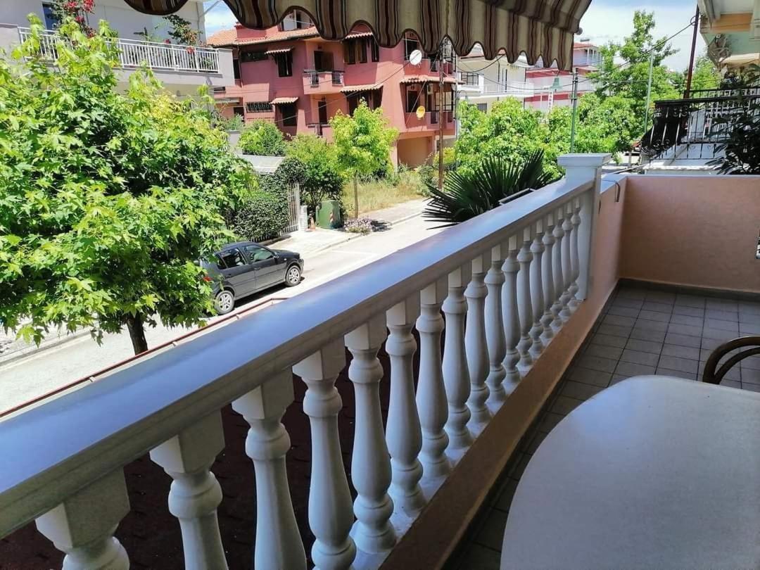 Apartments Haris Olympiakí Aktí エクステリア 写真