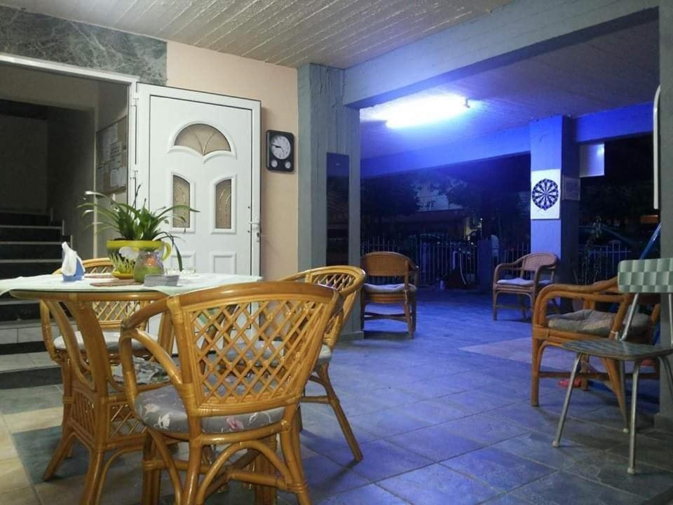 Apartments Haris Olympiakí Aktí エクステリア 写真