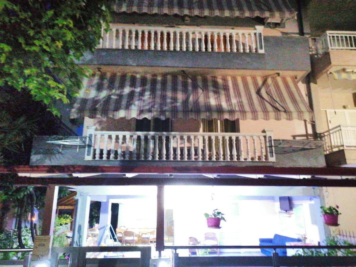 Apartments Haris Olympiakí Aktí エクステリア 写真