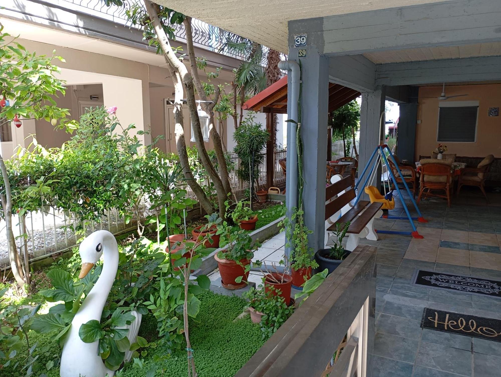 Apartments Haris Olympiakí Aktí エクステリア 写真
