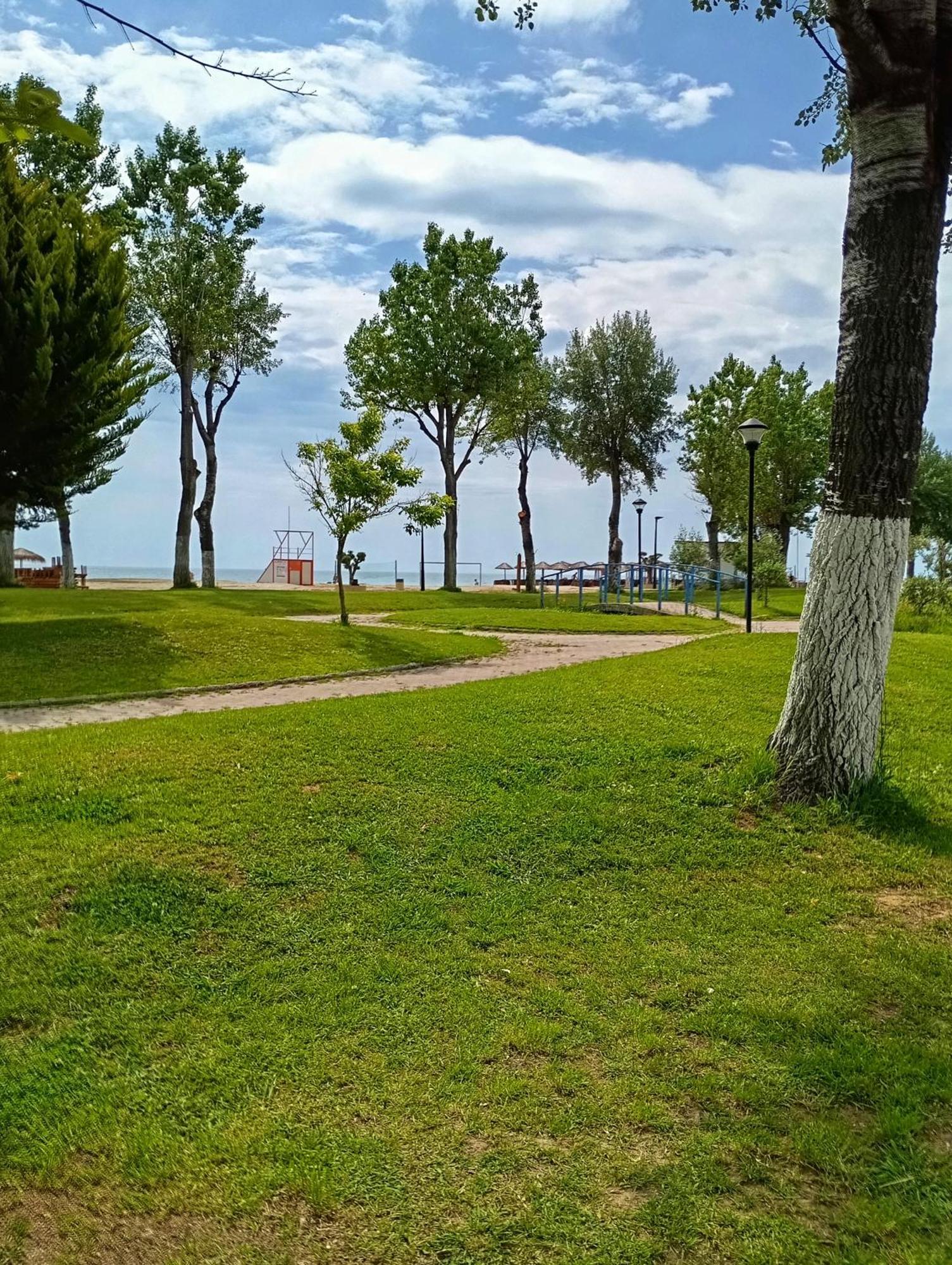 Apartments Haris Olympiakí Aktí エクステリア 写真